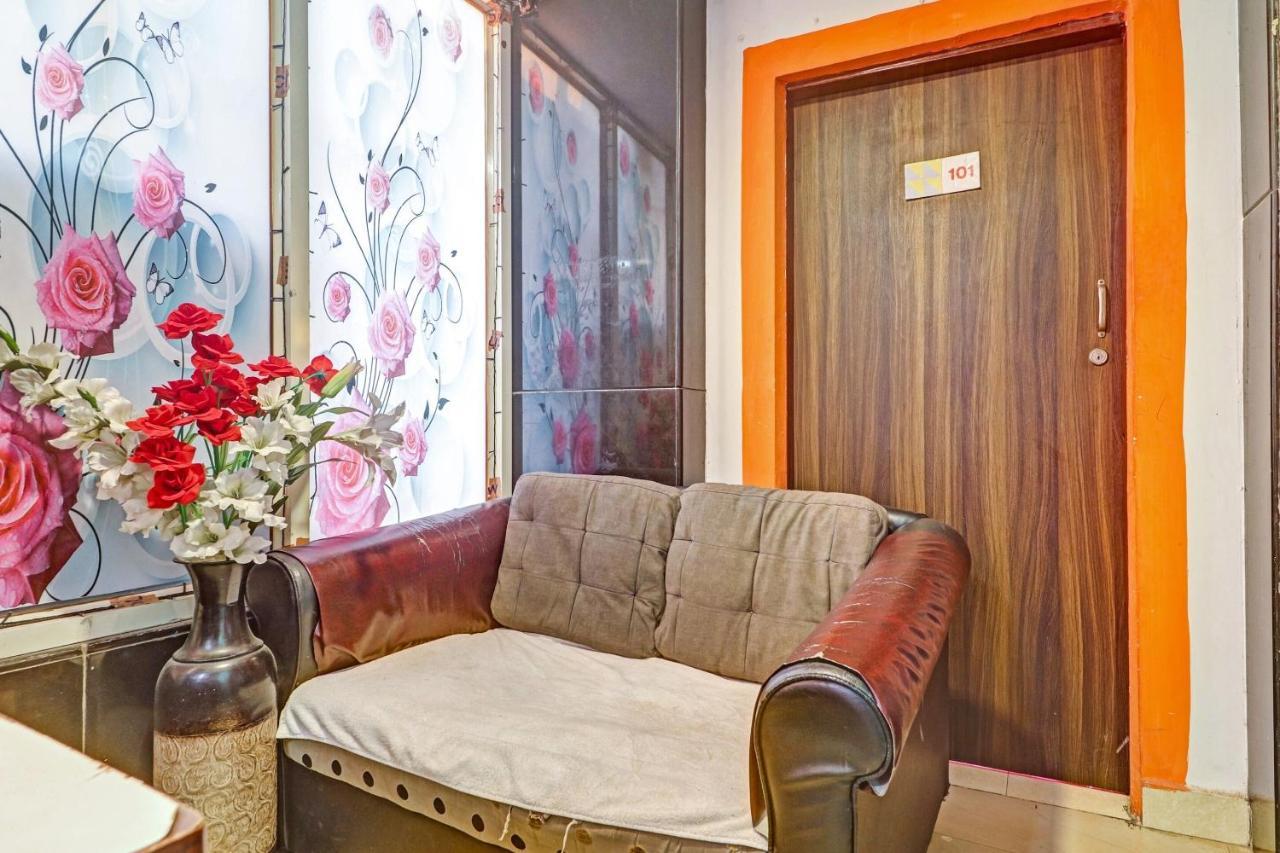 Hotel O New Lakeview Palace ไฮเดอราบัด ภายนอก รูปภาพ